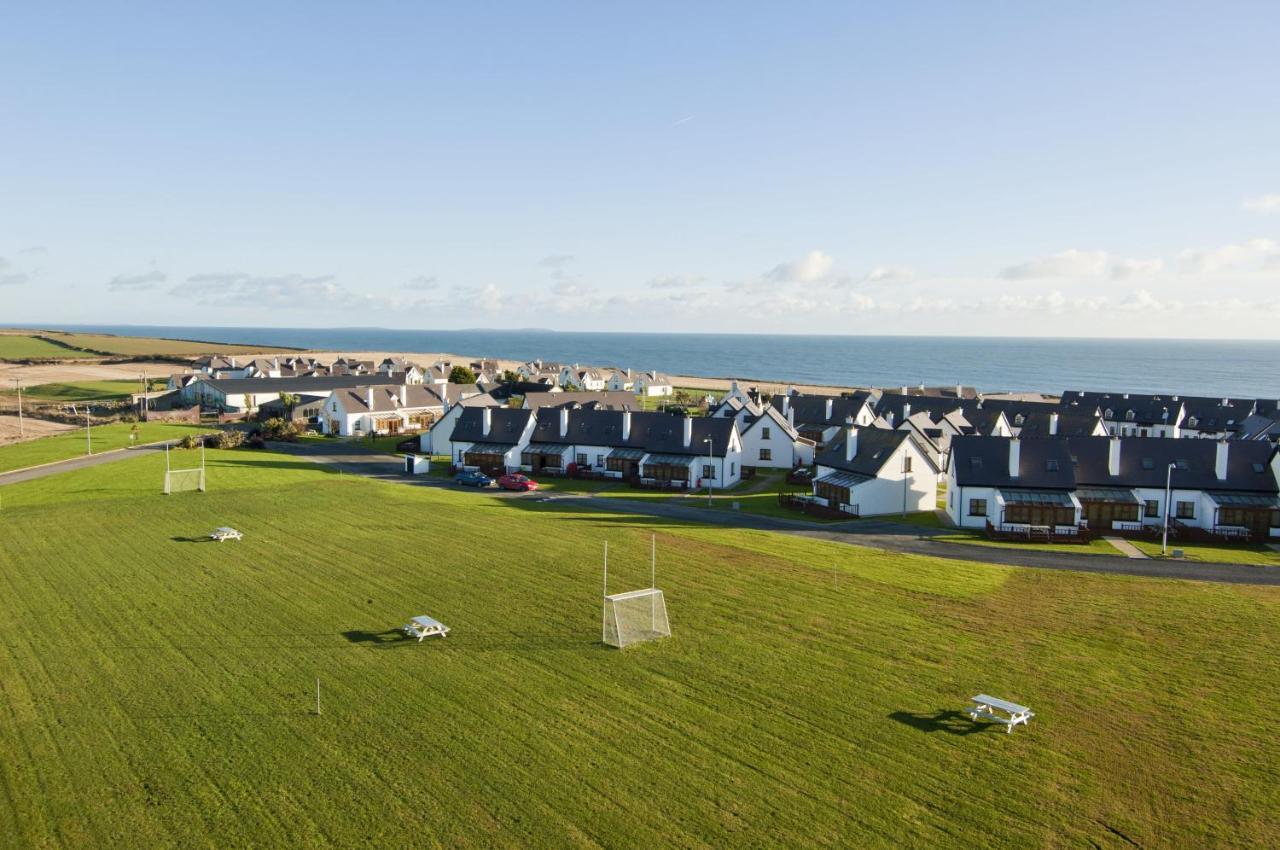 Hookless Holiday Homes Fethard-on-Sea Kamer foto
