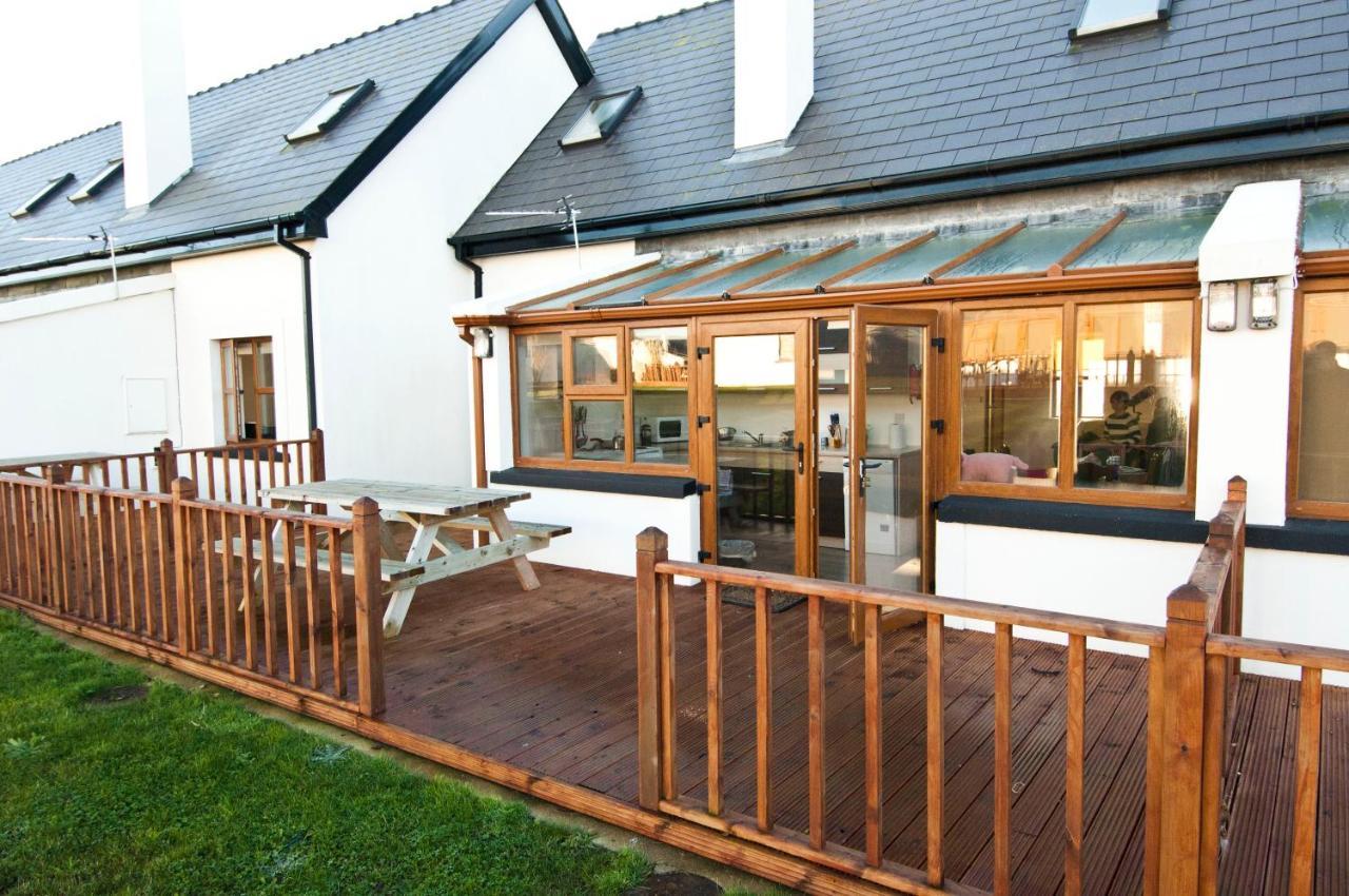 Hookless Holiday Homes Fethard-on-Sea Buitenkant foto