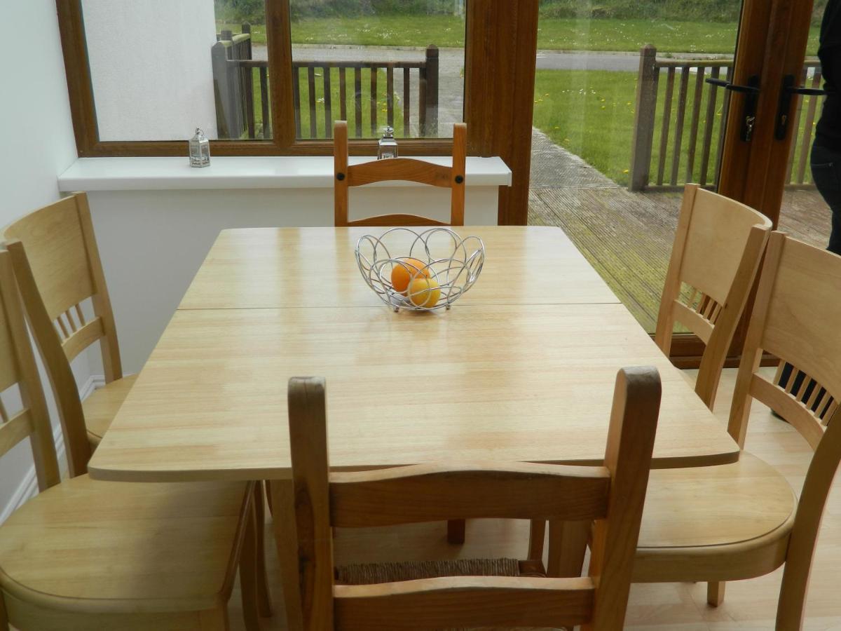 Hookless Holiday Homes Fethard-on-Sea Buitenkant foto