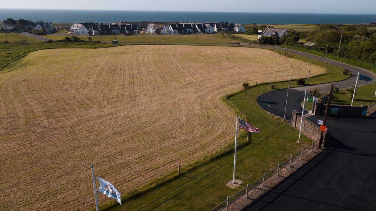 Hookless Holiday Homes Fethard-on-Sea Buitenkant foto